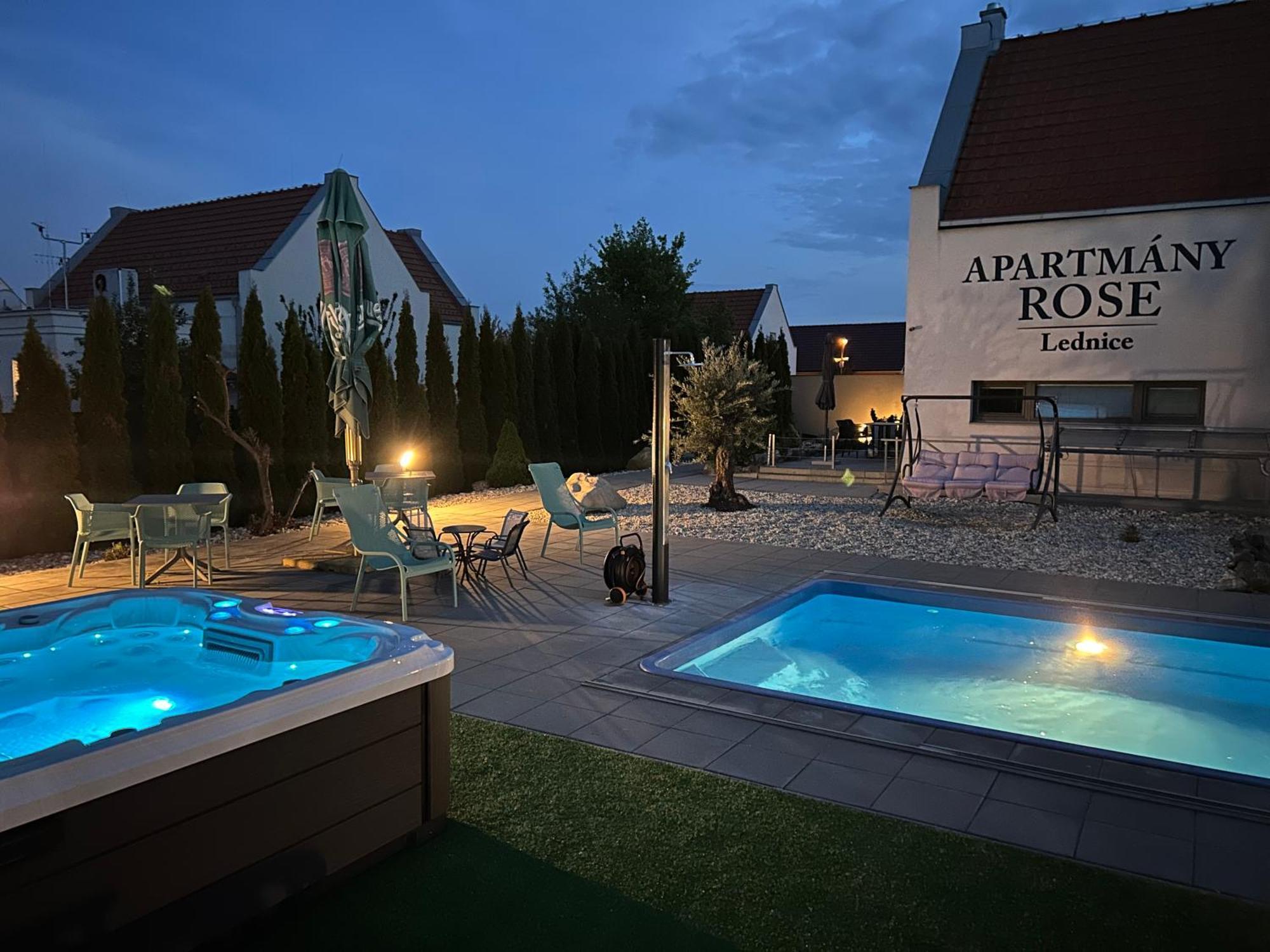 Apartmány ROSE Lednice Zewnętrze zdjęcie